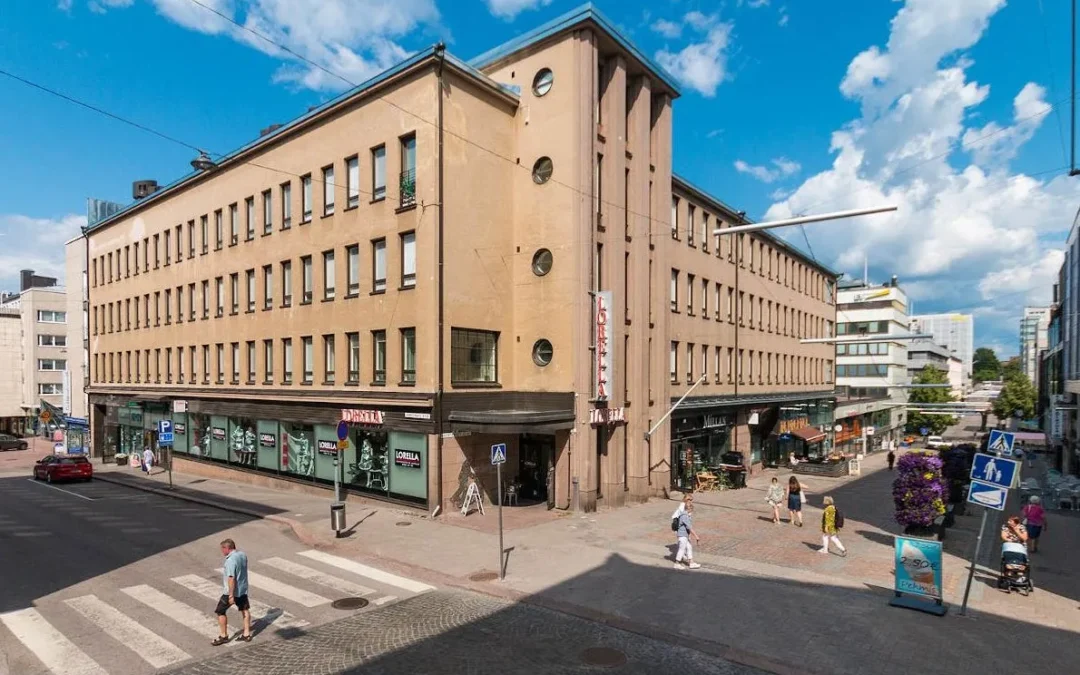 Toimitilat Lahti vai Kouvola – kumpi sopii paremmin varastolle, tuotannolle tai alueelliselle toimistolle?